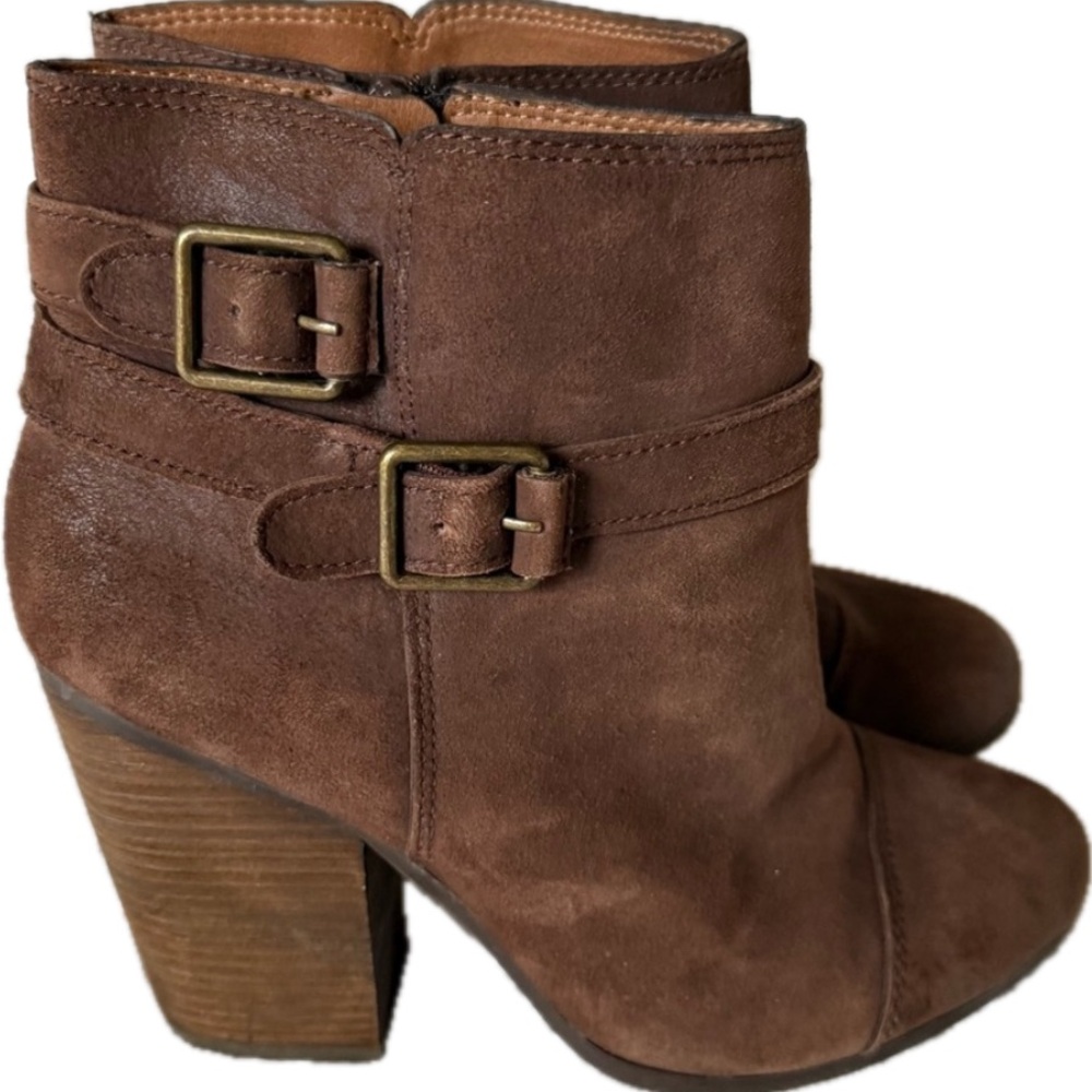 Lucky Brand Laureen Dark Brown Suede Leather Ankle Boots. Size 10